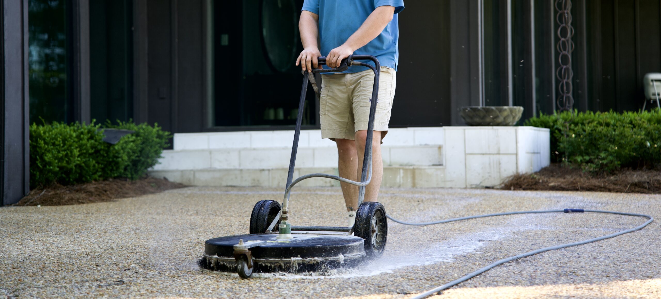 Professional Pressure Washing Services in Auburn